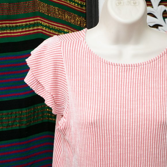 Red and White Stripped Dressed - Picture 3 of 10